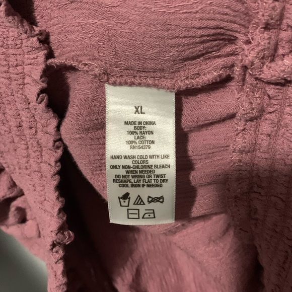 Aeropostale Mauve Ruched Cold Shoulder Blouse Top XL - Picture 6 of 6